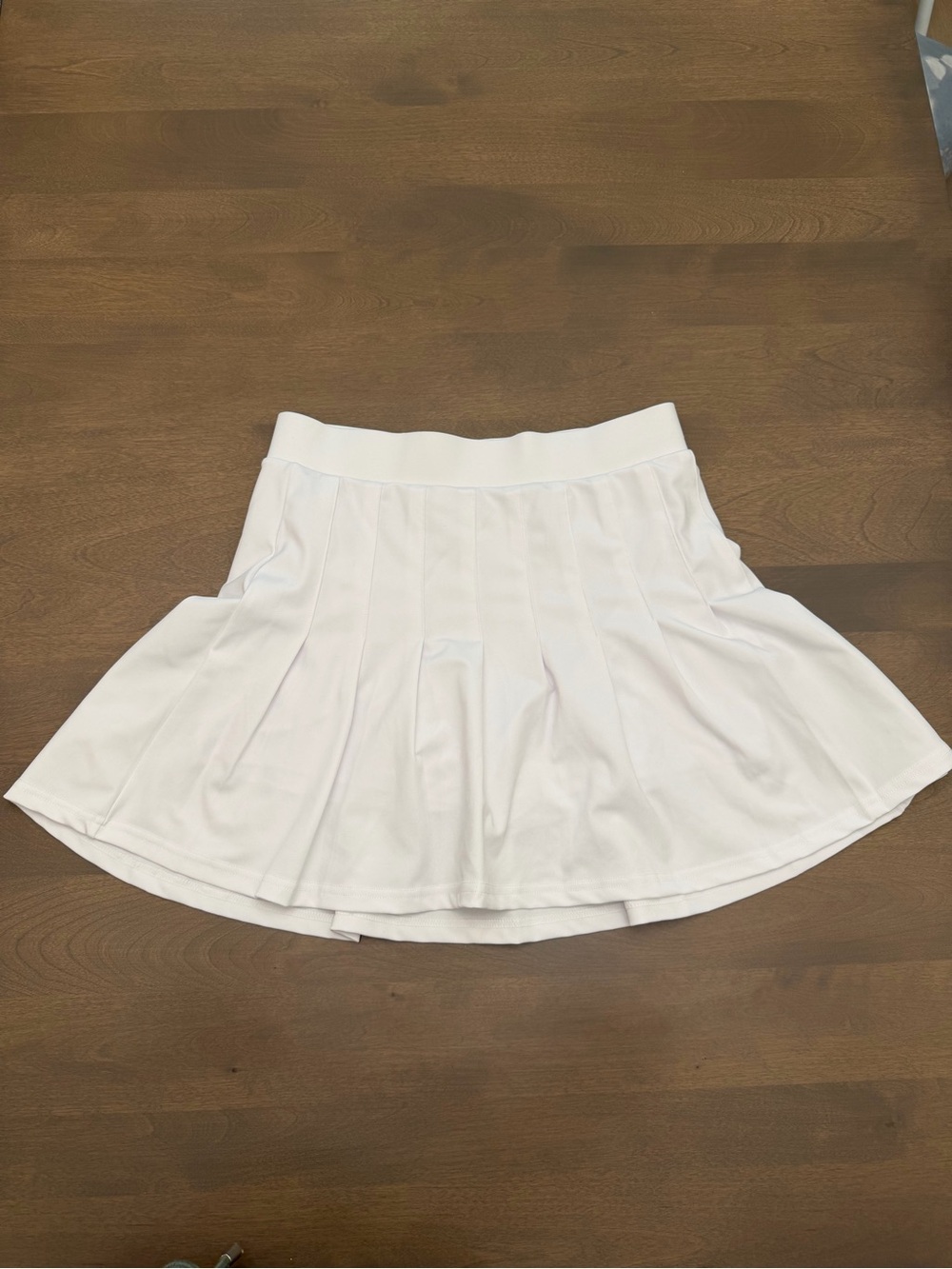 Indero Active Women’s Pleated Tennis Skort Size Large White